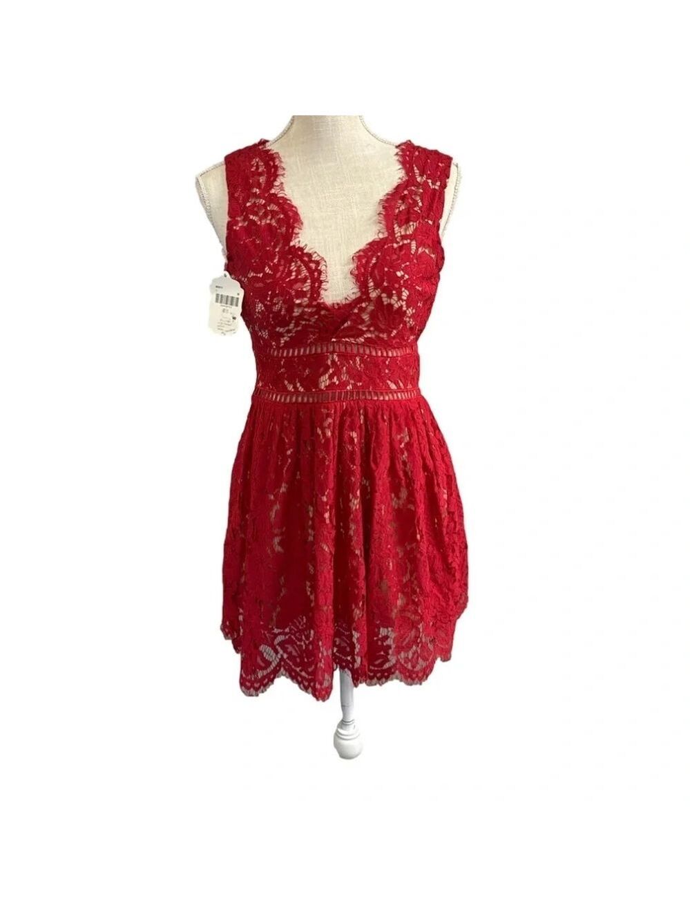 NWT Altar'd State Red Floral Lace Dress. Size Small